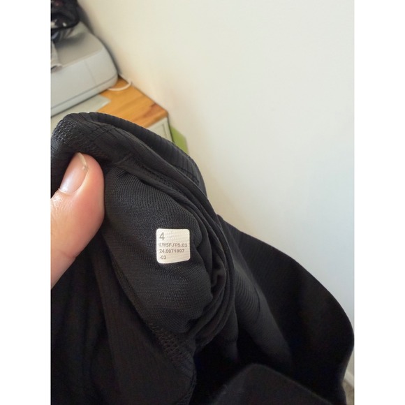 Lululemon Align Ribbed High-Rise Pant 25" – Black – Size 4 – NWOT - Picture 7 of 7